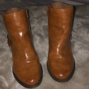 Brown booties 7 1/2